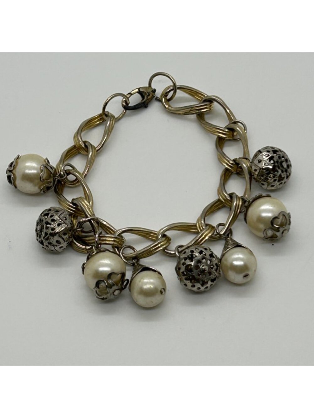 Vintage Gold Tone Double Link Bracelet With Faux Pearl & Filigree Charm Baubles - Picture 2 of 14